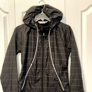 Athlete Zip Up Water Repellent Jacket w/Hood